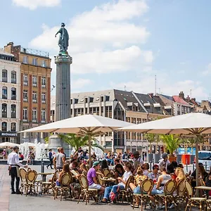 Beautiful Renovated In The Center Of Lille